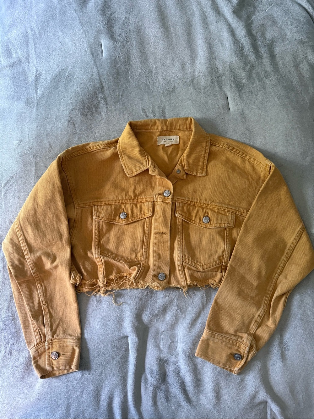 Pacsun Yellow Frayed Hem Cropped Denim Jacket (Small)
